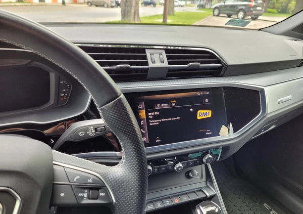 Audi Q3 cena 149900 przebieg: 48390, rok produkcji 2020 z Dębica małe 232